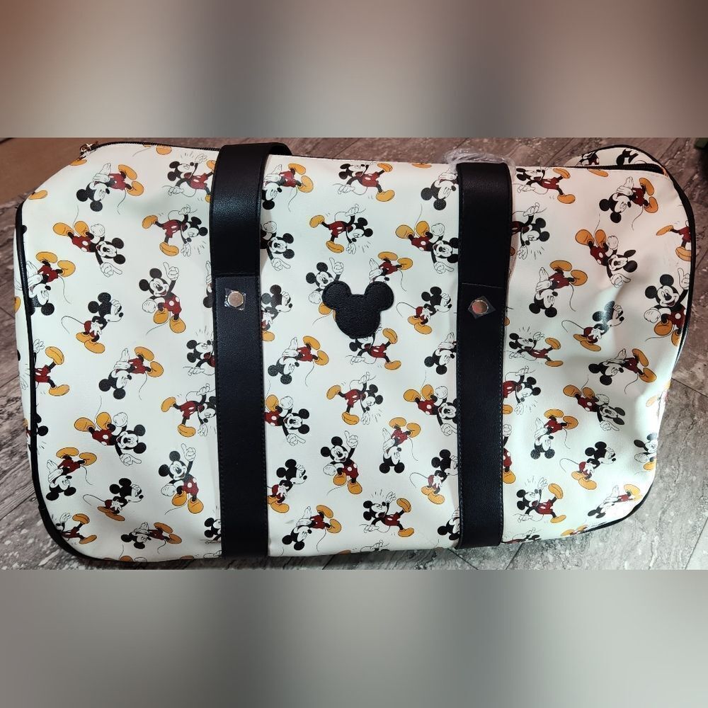 🇬🇪🔥NWT Disney Bioworld Ivory Mickey Mouse Roller Duffel Travel Bag